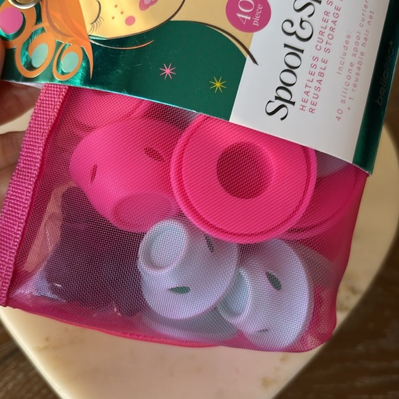 Bellapro Spool & Spiral Silicon Heatless Curler Reusable storage bag 40piece set - Picture 4 of 7